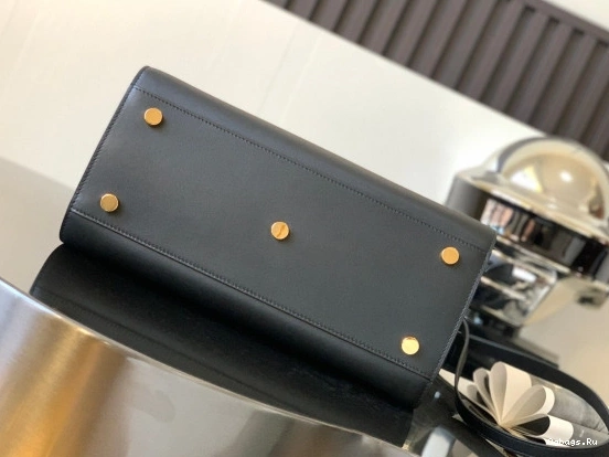 SAC JOUR SMOOTH IN YSL DE LEATHER BABY 0818